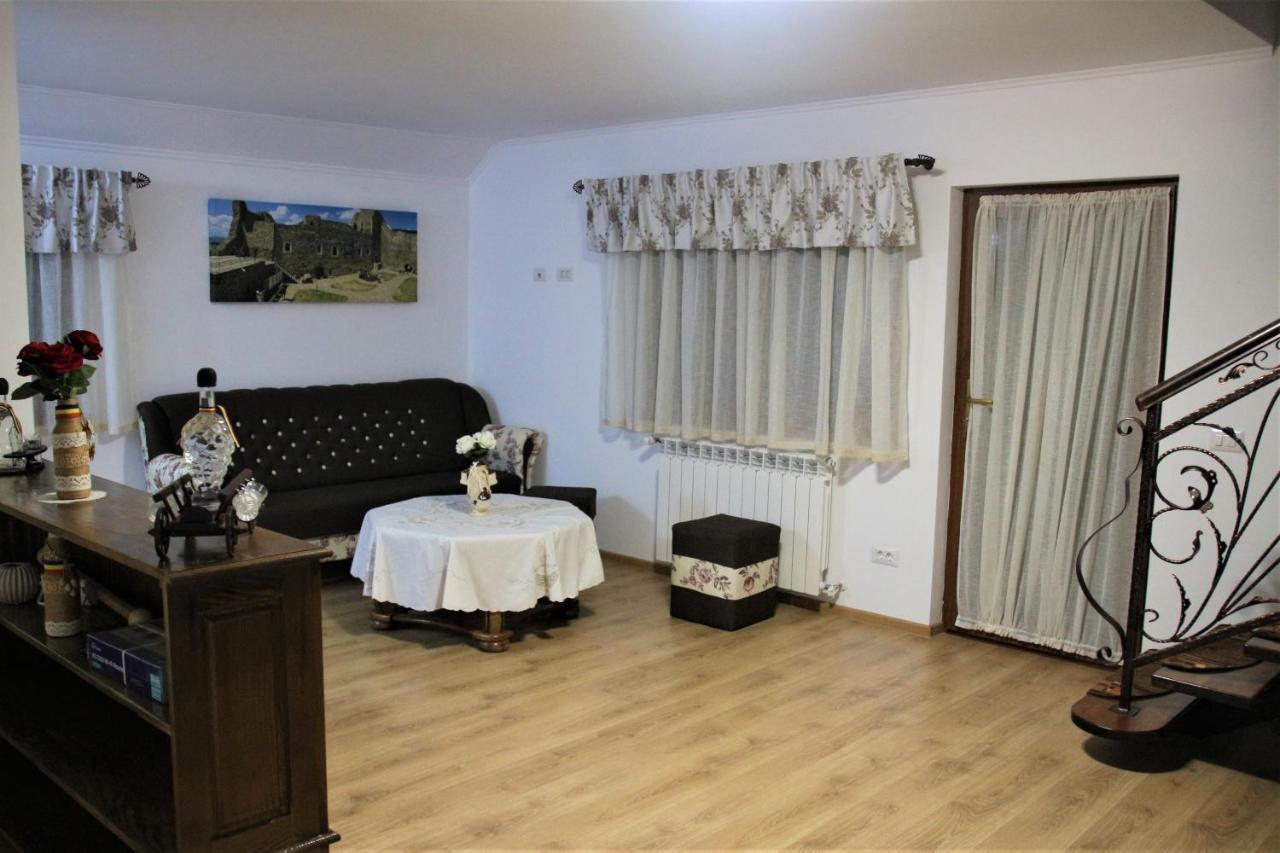 Apartament Casa Sofia Baltatesti Zewnętrze zdjęcie
