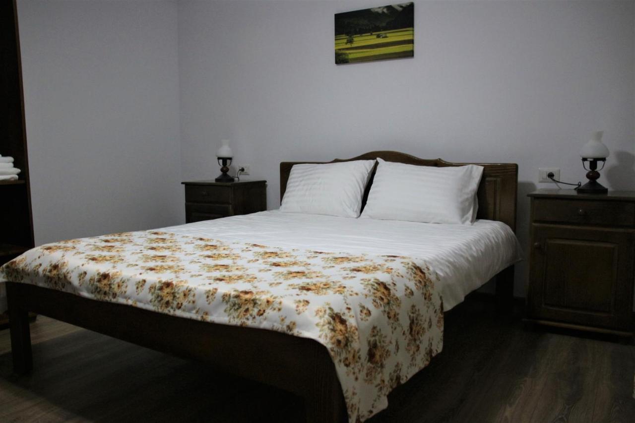 Apartament Casa Sofia Baltatesti Zewnętrze zdjęcie