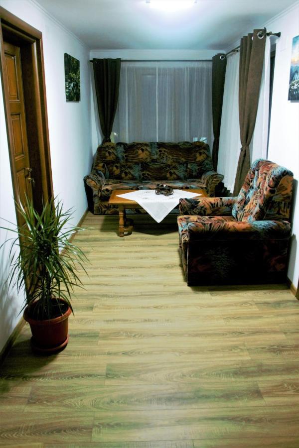 Apartament Casa Sofia Baltatesti Zewnętrze zdjęcie